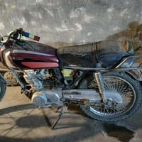 دراجه للبيع جان يشتغل بس متروك ب100 نهايته ابيع كوم حديد ‭٠٧٧٢ ٧٧٣ ١٧١...