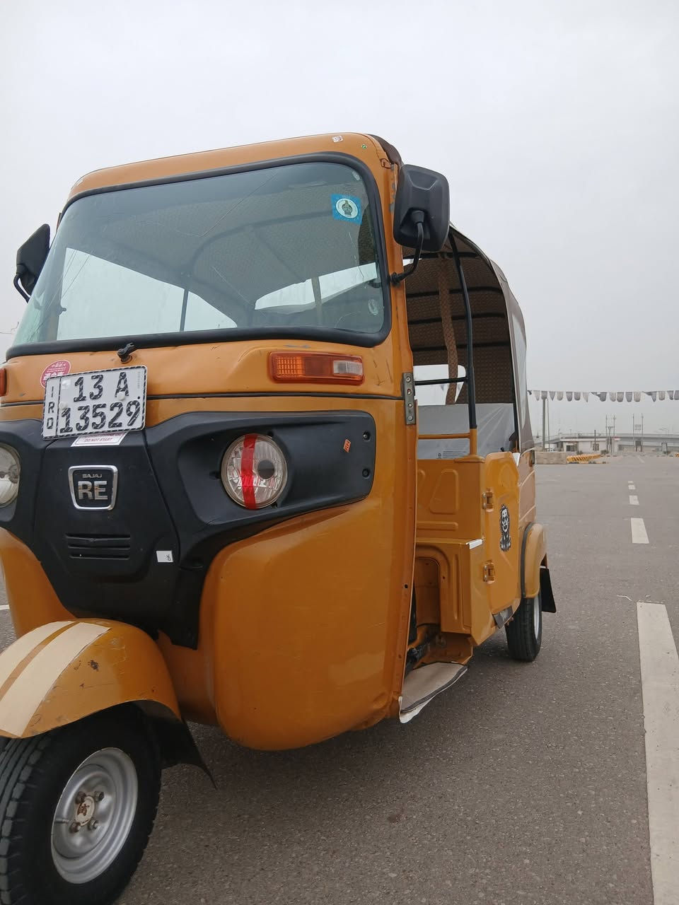 يالله تكتك 21..لونين سنويه
للبيع كشره الموس معمره 
الامحرك.مجفت السعر 6600 وبيه مجال قليل
العنوان العماره حي الشرطه
الاتصال خاص ما جاوب 
***********...***********
