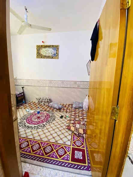 � للبيع بيت في كربلاء – بناء جديد
• الموقع: شارع البوبيات، عامود 30
 • المساحة: 100 متر مربع
 • الطابقين: نظام 4 شقق (كل شقة 50 متر مربع ومعزولة)
 • واجهة البيت: 11.5 متر
 • الأساس: رفـت
 • السعر: 300 مليون دينار

📞 للاستفسار: ***********
