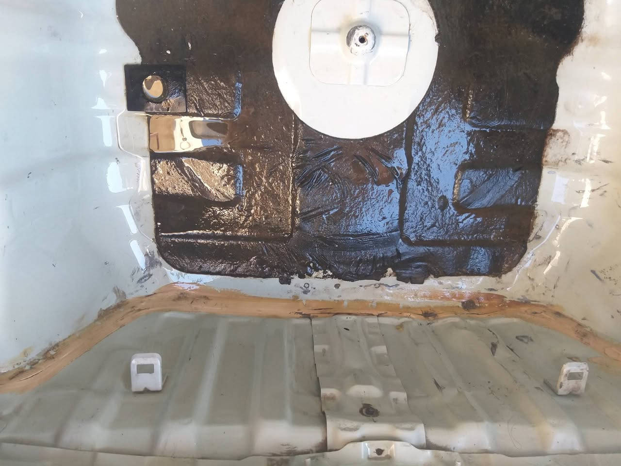 سلام عليكم اوبتيما للبيع موديل ٨خليجي مكينه ٢٠٠٠سياره جديده بيه داير الجاملغ الخلفي والباب صبغ بدون معجون او فتح قبق الجنطه امبدل مكان ذي قار رقم *********** سعر ١١٣ بيه مجال ولي مايعجبه السعر يعبر المنشور جزآكم الله خيرا
