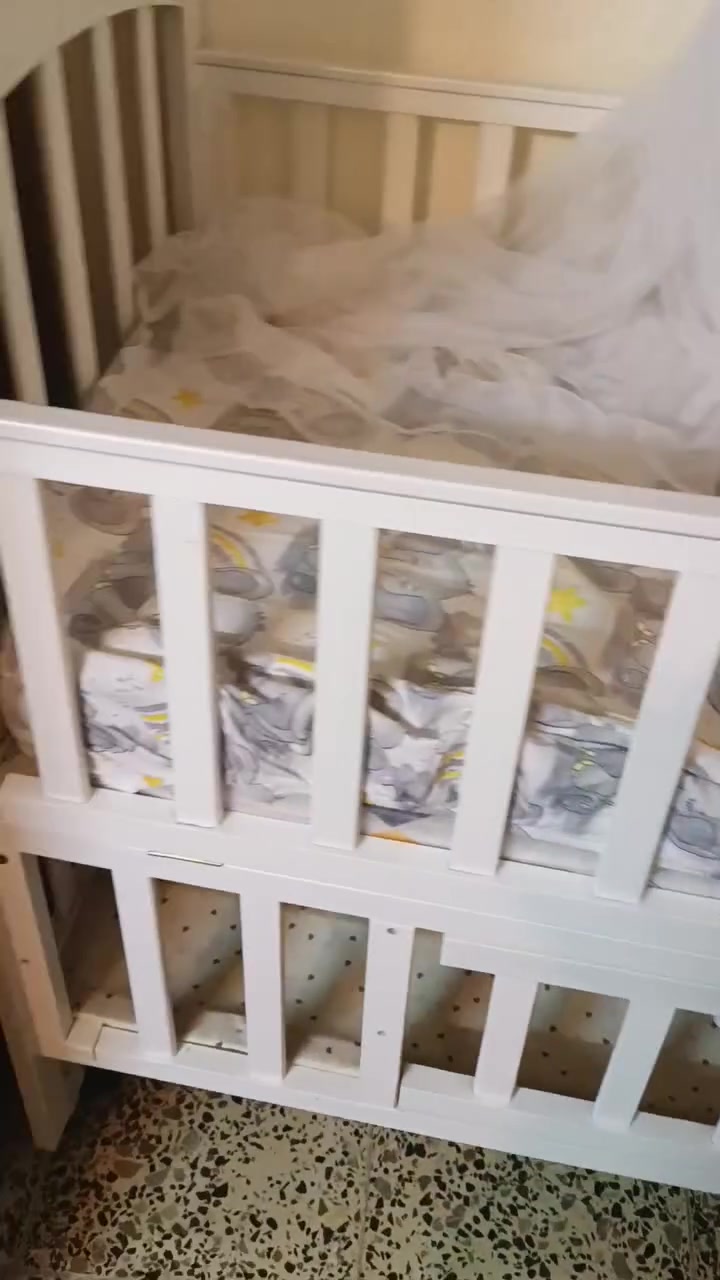 سرير يكفي لعمر سنه كلش نظيف جديد بعده هوه ودوشك ابيعه مكان البياع


**إذا كنت صاحب هذا الإعلان وتريد حذفه لأي سبب، رجاءا أرسل رسالة إلى الدعم الفني**