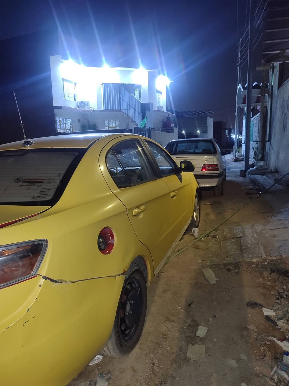 فاو اولي 2015 اوتماتيك ماشيه 150 منضومه تبريد جديده كبريسر جديد حداديه كامله سياره حره تحويل مباشر مصفره هيئه وغرامات السياره اشغلهه الصبح صافيه وره نص ساعه من تحمه تضل تخربط ماعدي مجال اصلحهه ابيعهه ع وضعهه رايدهه ب28  رقمي ***********
