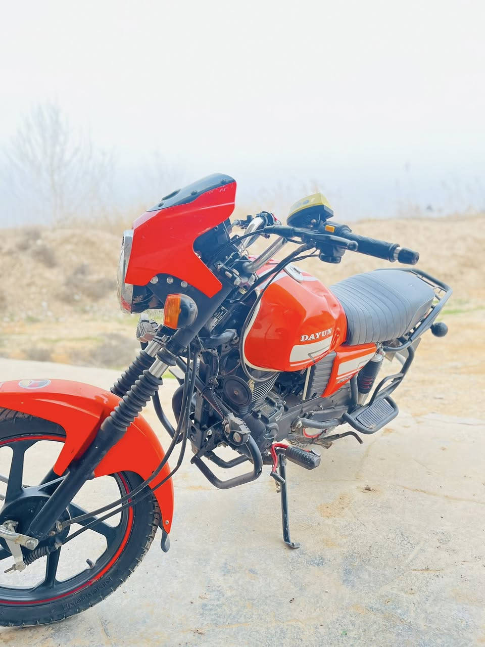 دايوان ٢٠٢١كامل وجاهز وبلادي ومكفول وكلشي شغال مكينه شرط النعومه والنشاط بي شغله وحده فقط التانكي بي طعجه يم القبق غير هذا مابي شي اوراق سكنر سعره مليون وخمسين الف والشراي يدلل مكاني ديالى شهربان ***********
