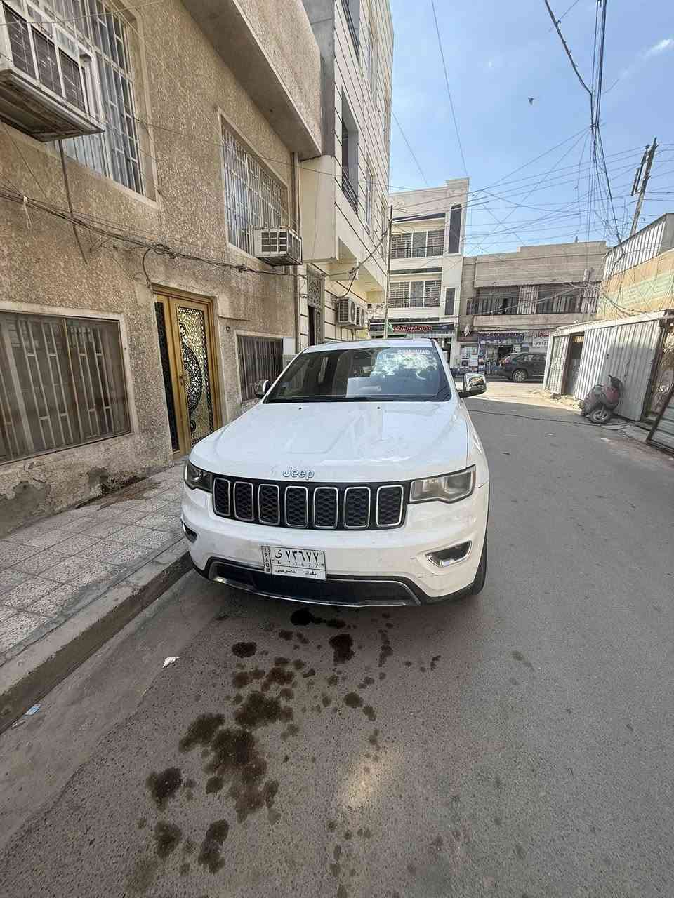 سلام عليكم جيب لاريدو موديل 2020كامله بدون نواقص حادثه جاملغ جهة السايق او باب السايق جاملغ امبدل او مصبوغ الباب امبدل بدون صبغ سعره 25 بيه مجال ***********
