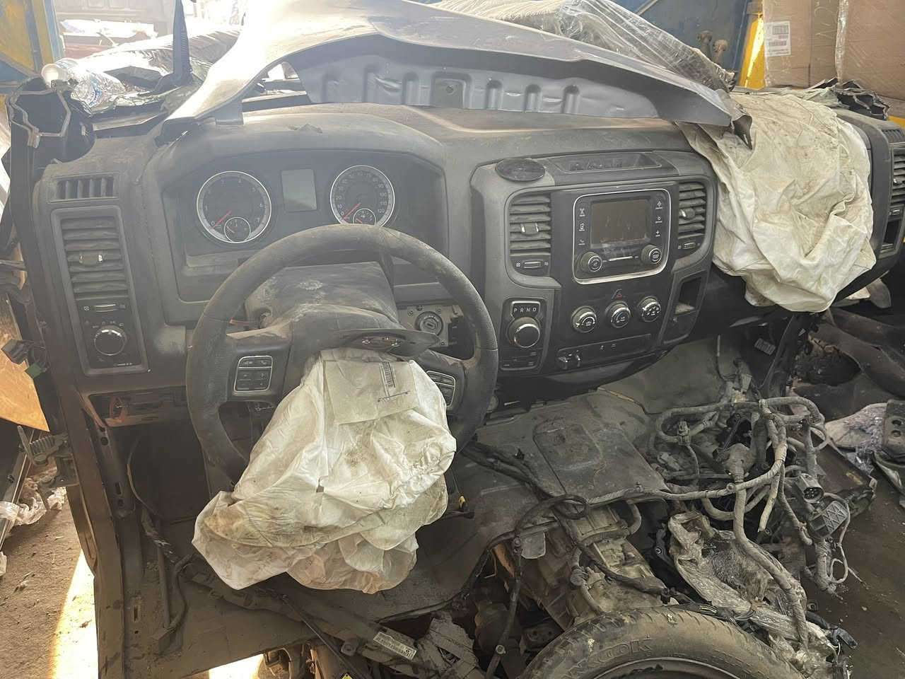 بجومة رام كلاسك عدد ٤ للبيع شلع
السلام عليكم اخوان متوفر ٤ بجومة مال رام كلاسك للبيع شلعة وحدة مكانهن بغداد
***********
