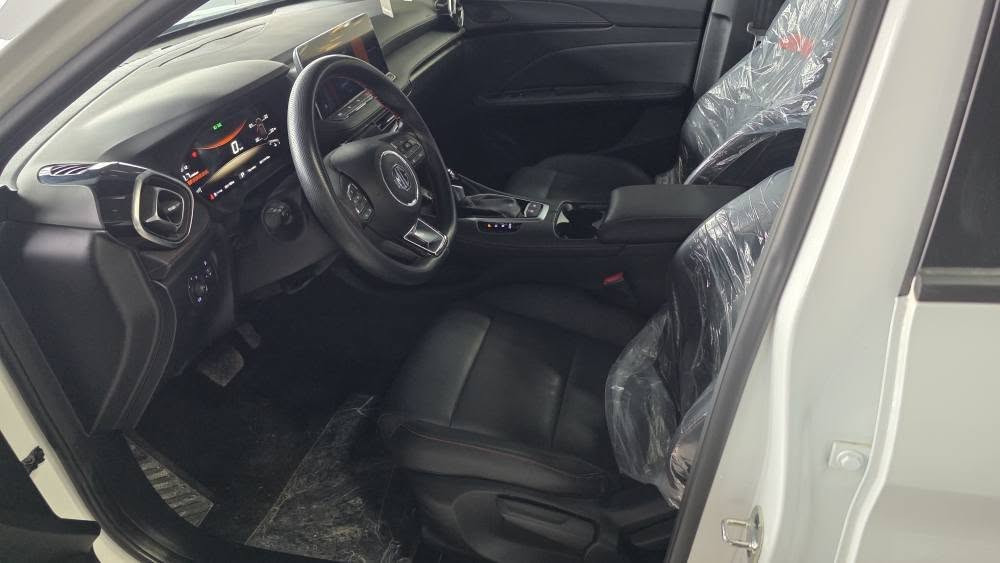 ئێم جی  MG GT 2025 Sport
تەنیا ٤ هەزار ڕۆیشتووە. بێ بۆیاغ.
فول مواصفات.بەصمة.سلاید.برێك کارەبایی.
شاشەو كاميرا.ئاوێنە شەفت. کوشین جلد.
مكان  أربيل.   ١٠٠ متری معرض تۆپ کارس 
سعر 121ورقة   موبایل    *********** أربيل, العراق
