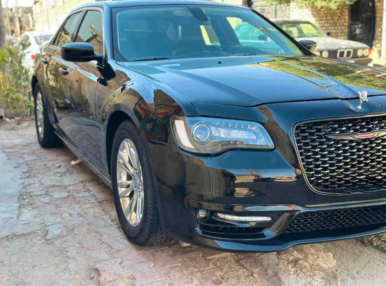 أوباما S 300
_مديل 2016
لون اسود
رقم بغداد الجديد باسمي تحويل ثاني يوم
فول مواصفات للاخير 🔥
•.•
:((حادث السياره حرق ما واصل للمكينه والضفيرة ومبدل غرفه حاوية ومصبوغة عام وكاله بالامارات مكينه كير اكسل مكفول)).
المحرك : V6 3.6
المواصفات :
* فتحة بانوراما طكتين .
* بلوجكتر امامي LED
* ويل قياس 20 أنج مكسيكي.
* شاشه كبيرة مع نظام ملاحة نفكيشن GPS .
* داخل جلد ختم S اسود
* مقاعد أمامية كهربائية عدد 2 .
* مقاعد أمامية تبريد وتدفئة .
* تشغيل عن بعد فقط يحتاج برمجة .
* تدفئة ستيرن .
* محدد سرعة .
* تلفون بلوتوث .
* كاميرا خلفية .
* مرايا متحسسة قلاب .
* كير ماوس شفتات ستيرن .
* داخل سياره لون اسود .
مكان السياره كربلاء
السعر ١٥٠ اتصل ودلل
او مراوس بسيارة احدث وانطي فرق 
للاستفسار ***********
