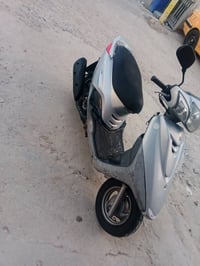 دراجه بغبغاء مقفوله من كل شيء بالكرتون ال عنوان بغداد السعر واحد و100 ...