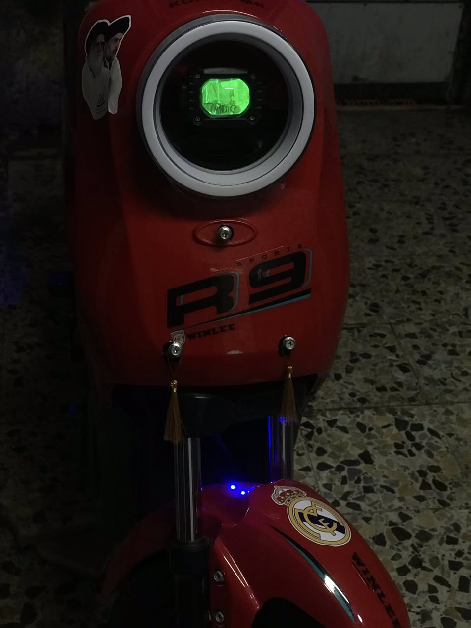 دراجة r9 نظيفة خمس بطاريات جدد كلشي شغال مــن الكهربائيات وياه سله والشاحنه الاصلية وسويج 2 وبصمه 2 وكارت 1 والسعر 400 وبيها مجال حك الجيه والعنوان البصرة الكزيزه


**إذا كنت صاحب هذا الإعلان وتريد حذفه لأي سبب، رجاءا أرسل رسالة إلى الدعم الفني**