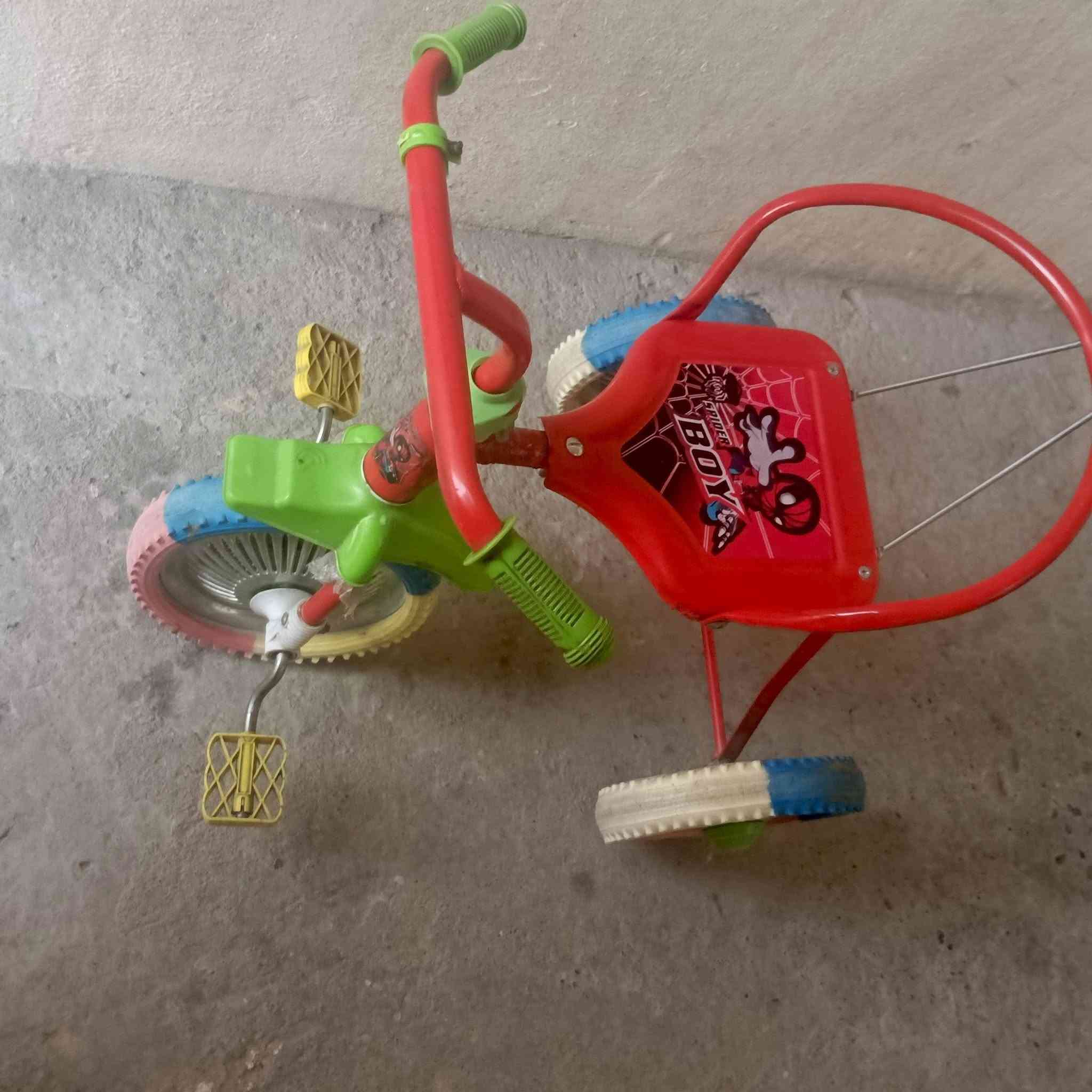 بايسكل للبيع سعرو 25 بي مجال


**إذا كنت صاحب هذا الإعلان وتريد حذفه لأي سبب، رجاءا أرسل رسالة إلى الدعم الفني**