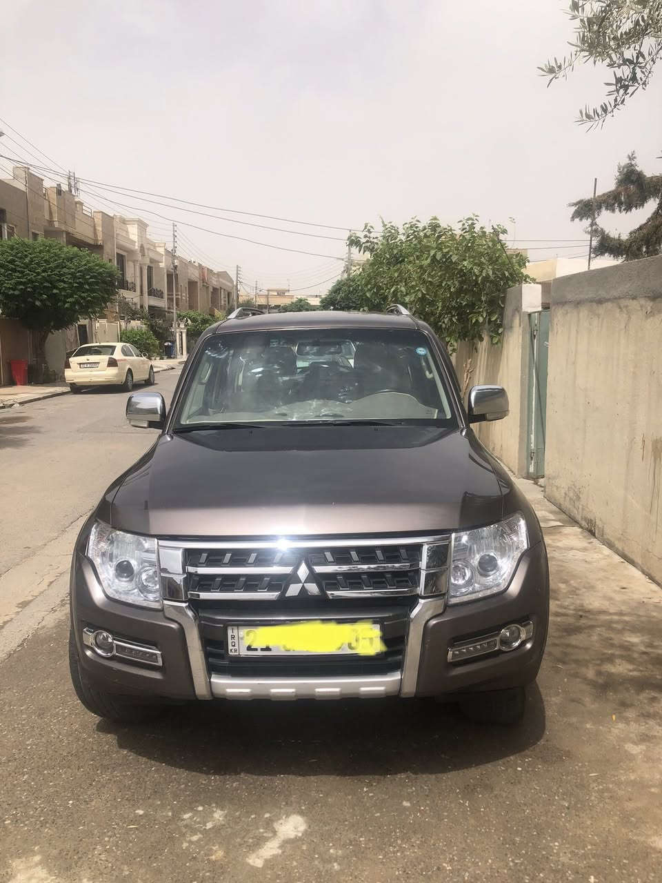 باجيرو موديل ٢٠١٦ كويتي
بدون صبغ والضرب 

رقم جديد لحد ٢٠٢٨
حجم محرك ٣٥٠٠

بطاقة بنزين كركوك عنده

سبير شركه 

سيارة نظيفة 

قفل ١٥٨ 

*********** واتساب
