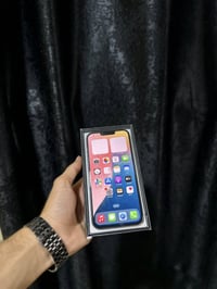 ايفون 13برو ماكس  جهاز كبس ما مفتوح  ذاكره 256 بطاريه ٧٨ سعر 700   078...