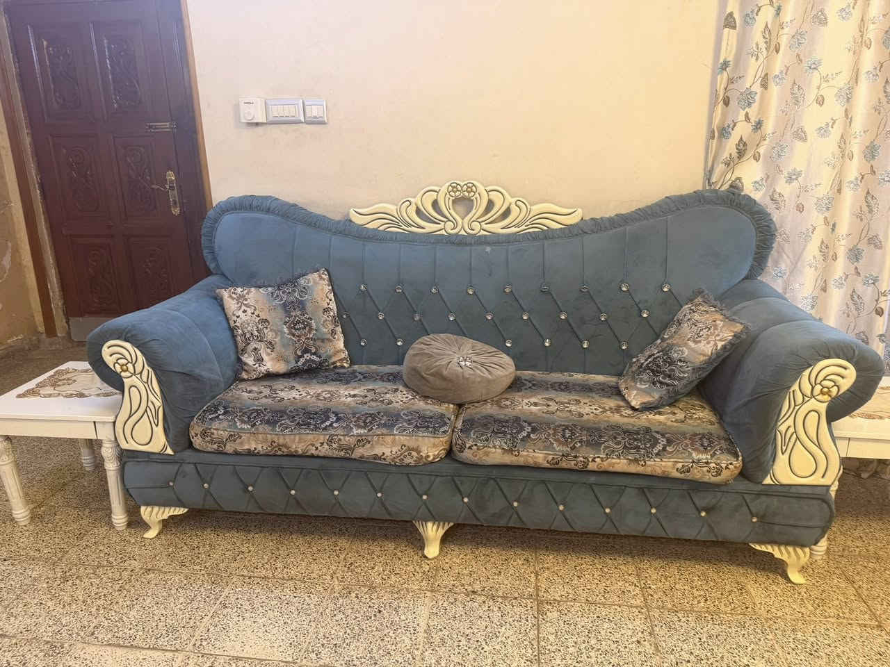 تخم 12 مقعد نظيف
سعره 550 وبي مجال مكان
الدوره


**إذا كنت صاحب هذا الإعلان وتريد حذفه لأي سبب، رجاءا أرسل رسالة إلى الدعم الفني**