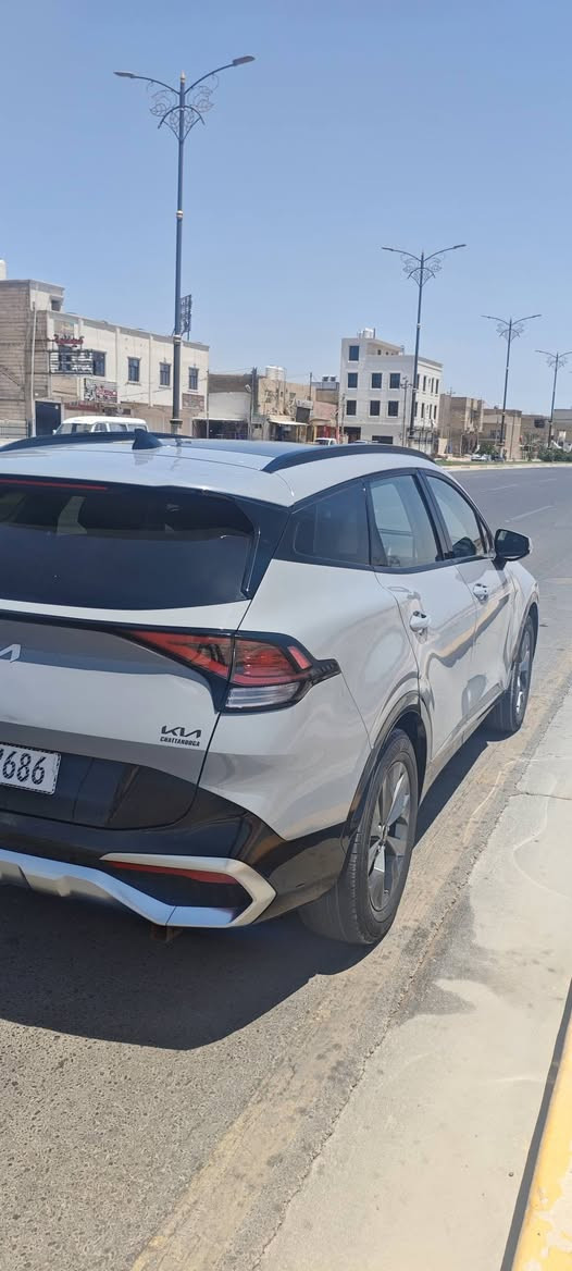 سبورتج 23 sx وارد امريكي
رقم بغداد بسمي

مكينه 2500 اربعه سلندر

سياره ماشيه 52 الف ميل 

بدون ايرباك حادثه جاملغين 

مكانها كربلاء  ***********

السعر 195 وبيها مجال
