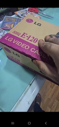 كاسيت فيديو • فارغ • توصيل لكل العراق