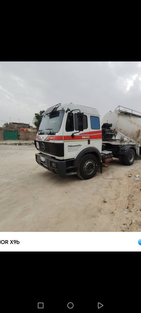 البيع موديل 87  مكينه 35 كير 160 راس وسايلو دخم تاير سايلو حموله 45 طن سعر 210  ***********
