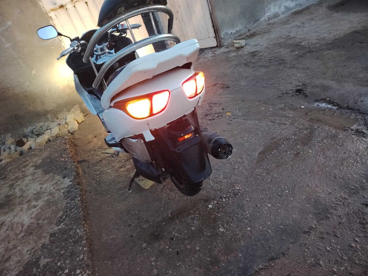 يا الله السلام عليكم دراجه فورزه للبيع 08الدراجه خير من الله مكينه ستوني شاده اله رمبه السعر مليون بيه مجال حك الجيه الستفسار ***********
