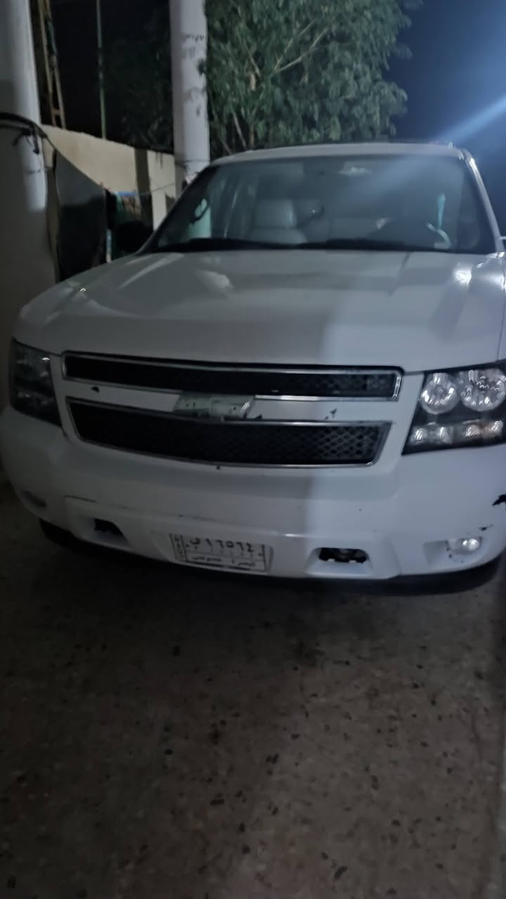 سلام عليكم تاهو موديل 7 فول مواصفات LTZ رقم بصره مكينة كير اكسل كشنات كهرباء جنطة  كهرباء اشاير بلمري شاشة سقف بيهة صبغ حزام السعر 158 مكان البصره قضاء المدينه ***********
