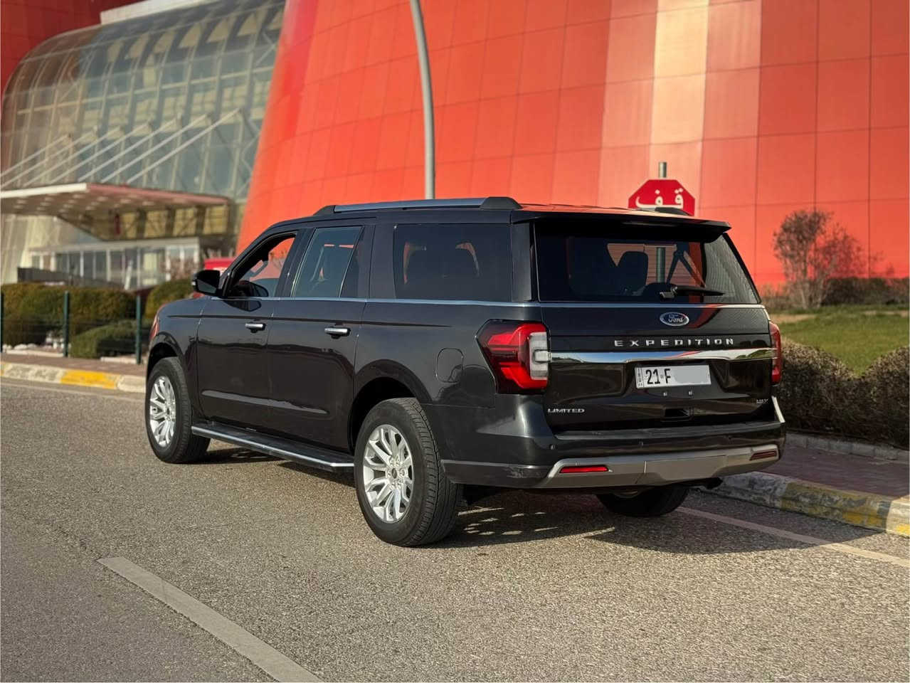 کوردی / عربی 

‎بسم الله الرحمن الرحيم
FORD EXPDETION LIMITED MAX 2022
فۆڕد ئێکسپدێشن مۆدێل ٢٠٢٢ فول مواسەفات 
ماشەڵا سەیارەیەکی بە قوەت و بێ دەنگ و مناسب
٦ پستۆنی توین تۆڕبۆیە هێزی ٣٢٠ ئەسپ مەرغوب
سەنەویو رەقەمی تازەیە تا 2030 بە ناوی خۆمەوەیە 
فول vip یەو ماکسە واتا سەیارەکە لارجە 
تەنها 18 هەزار میل ڕۆشتوە 

نرخی خوار هەموو بازار 💵(( 238 )) 💵وەرەقە  

مواسەفات لیمتد :
پانۆراما و ٥ بەصمە و شەغال و سنوق جەگ
شاشە گەورە و گێچ دیجیتاڵ و کامێرا و حاسە 
٣٦٠ پلە ڕادار و ساوند سیستەمی B&O🔊 
کوشن جلد و تەبرید و ٤ کوشن هیتەر و کارەبا و خەزن
سوکان جلد و هیتەر و گێڕی سپۆرت و گێڕ ڤۆلیۆم 
تاک ئەکسلە و ٥ مۆدی لێ خوڕینی هەیە 
٧ نەفەری فول vip و کوشنەکانی دواوە کارەبا 
تەبرید ٤ زۆن و تەبرید مەرکەزی ❄️
زۆر مواسەفاتی تر ….

سەیارەکە ٣ پارچە بۆیاخەو جێ جێ pdr ی هەیە 

ڤیدۆی کاملی سەیارەکەم لایە کڕیار داوا بکات ✅

📍شوێن : سلێمانی 

***********☎️
ڤایبەرو واتسئاپی لەسەرە 

————————————————————-
فورد اكسبديشن موديل ٢٠٢٢ مواصفات لمتد ماكس 

ماشآءالله سيارة كبيرة و قوية و سعر مناسب 
محرك ٦ سلندر توين توربو ٣٢٠ قوة حصانية 
سنوی و رقم جدید حتي ٢٠٣٠ و تحويل مباشر 
تترقم شمالي فقط و ماشي ١٨  الف ميل فقط 
فول مواصفات و فول vip و سيارة طويل ماكس

سعر 💵(( 238 ))💵ورقة و جوة كل سوق 🔥

مواصفات معروفة:
بانوراما و ٥ بصمة و تشغيل عن بعد و سندوق جك 
شاشة كبير و گيج إلكتروني و كاميرا و حساس 
٣٦٠ درجة رادار و سيستم سماعة B&O 🔊
كشن جلد و كهربائي و تبريدو ٤ تدفئة وخزن و چوب
گير فوليوم و ستيرن جلد و كهربائي و تدفئة 
سيارة توو ويل و بيها ٥ نضام قيادة 
٧ راكب فول vip و كشنات خلفي كهربائي 
تبريد ٤ زون و تبريد مركزي ❄️
بعد هواي مواصفات…..

عندي فيديو كأمل سيارة شراي آطلب عن واتساب 

سيارة بيها ٣ قطعة صبغ و مكانات pdr 

📍مكان: سليمانية 

***********☎️
فايبر و واتساب موجود السليمانية, العراق
