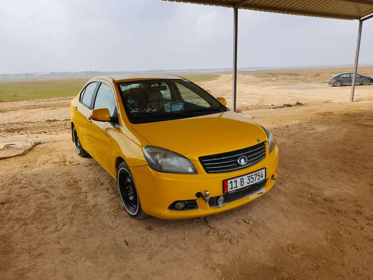 سلام عليكم للبيع او مراوسه ويه خصوصي كريت ويل موديل 2011 محرك يارس بى صرف قليل كير عادي  تبريد شغال صدر امامي خلفي جديد رقم بغداد سنويه او رقم جديد بسمي  شرط تحويل او وكاله تخم تايرجديد  ضرر جاملغ خلفي بدون دواخل مكاني كركوك  سعر 49 بي مجال قليل اي استفسار رقمي *********** او ***********
