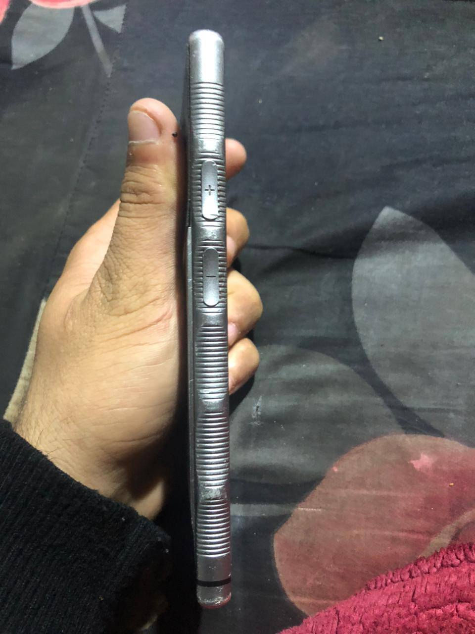 تلفون هود روجين ذاكره 128 الجهاز مالعاب وكامره الجهاز كلشي شغال بي ماعده الافطور والمايك يشكله تكدر تخليله سماعه وعادي مكاني بغداد الجديده بيع او مراوس


**إذا كنت صاحب هذا الإعلان وتريد حذفه لأي سبب، رجاءا أرسل رسالة إلى الدعم الفني**