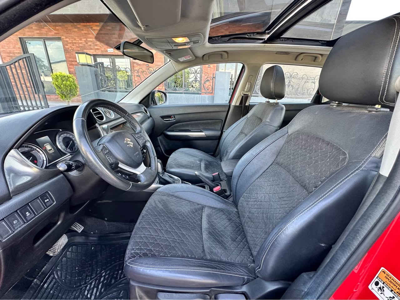 سوزوکی ڤیتارا ( Suzuki Vitara) مۆدیل 2023 
ساسوکی فیتارا مودیل 2023 فول مواصفات خلیجی شرکە المجرە بانوراما بصمە کوشنات جلد شاش کامیرا حساس تحکم ستیرن محرک بنزین ماشیە 40 الف کیلومتر رقم اربیل و باسمی *********** واتساب
واتساب ***********
سفری شەریکەی مەجەرەیە فول مواصفاتەسوزوکی ڤیتارا ( Suzuki Vitara) مۆدیل 2023 
مواصفات پانۆراما بەسمە کوشن جلد تبرید مرکزی ویل گەورە بلاجکتۆر شاشە کامیرا حساس تحکم ستیرن 
مەکینە بەنزین، ئابووری لە سەرفکردنی بەنزین
ڕۆیشتن: تەنها ٤٠ هەزار کیلۆمەتر ڕۆیشتووە
نرخی 138 وەرەقە و مجال
واتساب *********** أربيل, العراق

