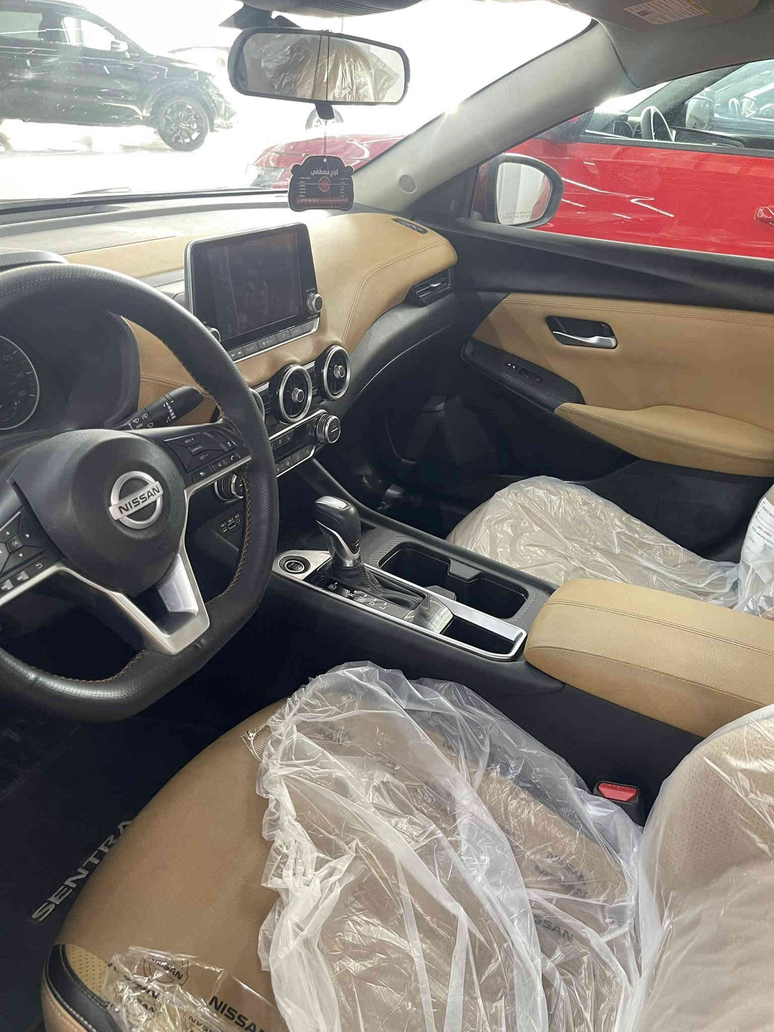 نيسان سينترا 2023 
مواصفات SV

سيارة حادثها فقط بونيت مرجع ومصبوغ محرك وگير كله بشرط  سيارة جدا نظيفة وممشاها قليل 20 الف ميل فقط 
بدون دواخل بدون شاصي سيارة تكول طالعة من الوكالة

والسعر حكاية: 138 ورقة 
مرقمة وجاهزة
سعر ما تلكاه بكل السوگ 

للتواصل خاص او واتساب ***********
