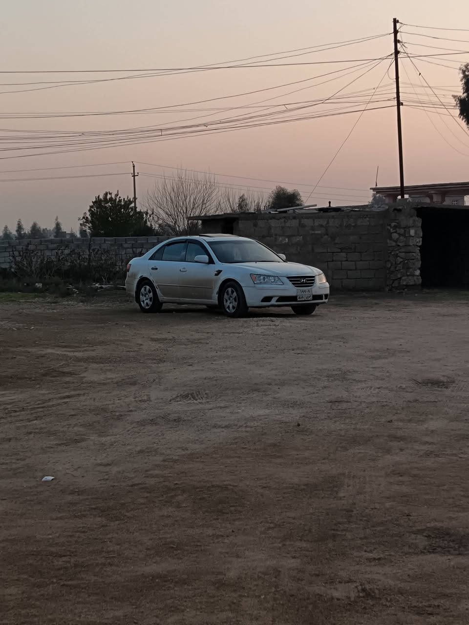 سوناتا 2010 امريكي محرك 2400
#ضرر #بوند  
بيها طخه بل جاملغ ورا بسيطه بعدها عل وضعه مامسويه 
وبيه مكانت تكشير عل كد شبر 
مكاني الكسك 
***********
