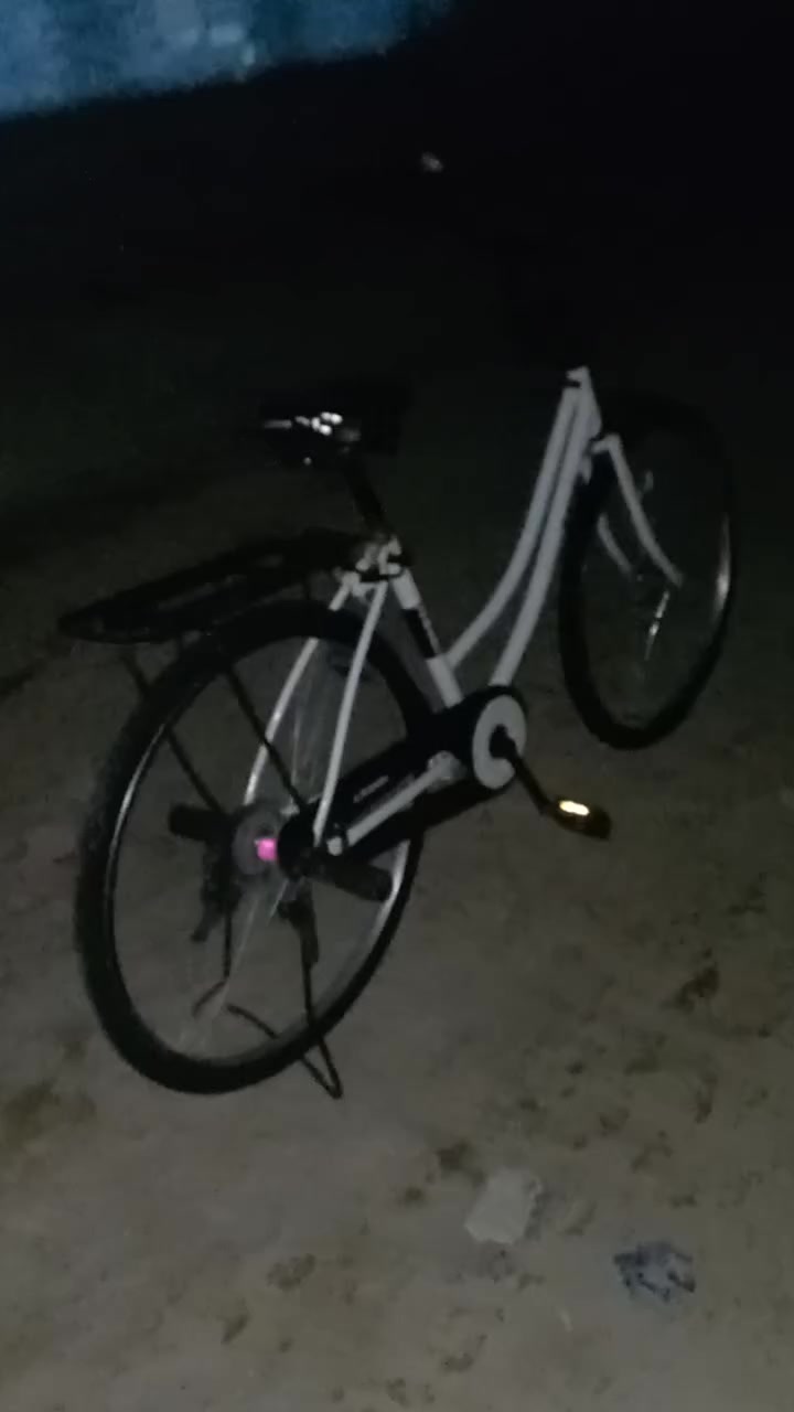 سلام عليكم باسكل نضيف مفول السعر100 هو بي مجال


**إذا كنت صاحب هذا الإعلان وتريد حذفه لأي سبب، رجاءا أرسل رسالة إلى الدعم الفني**