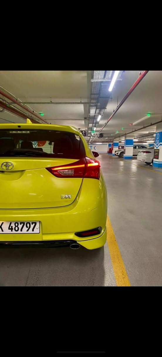 السلام عليكم
كورلا هاج بالك IM وارد يابان 

اللون اخضر 

الرقم اربيل 

الحادث جاملغ جه السايق بدل نفس اللون وبنيد مصبوغ بدون ايرباك السيارة ولا اي دواخل بيه بارد بالباب الخلفي 

ماشية 122 الف ميل 

تبريد ثلج

مكينة 1800 اسمه 2ZR معرفه بالكورلا انسه دفانز حته بالعادي 

صدر 100% جديد 

تخم تاير جديد 

شاشه بلادية 

كامرة بلادية 

تحكم ستيرن جهتين وكروز لقفل السرعه 

مرايات شفط كهرباء

ويل كب 17 اصلي بلادي

لايتات زنون وبك لايت لد اصلي

والباقي تجي واشوف نضافته 

السيارة للمراوس فقط BYD 

السعر 120 ورقه وبيه مجال
للتواصل *********** واتس اب
