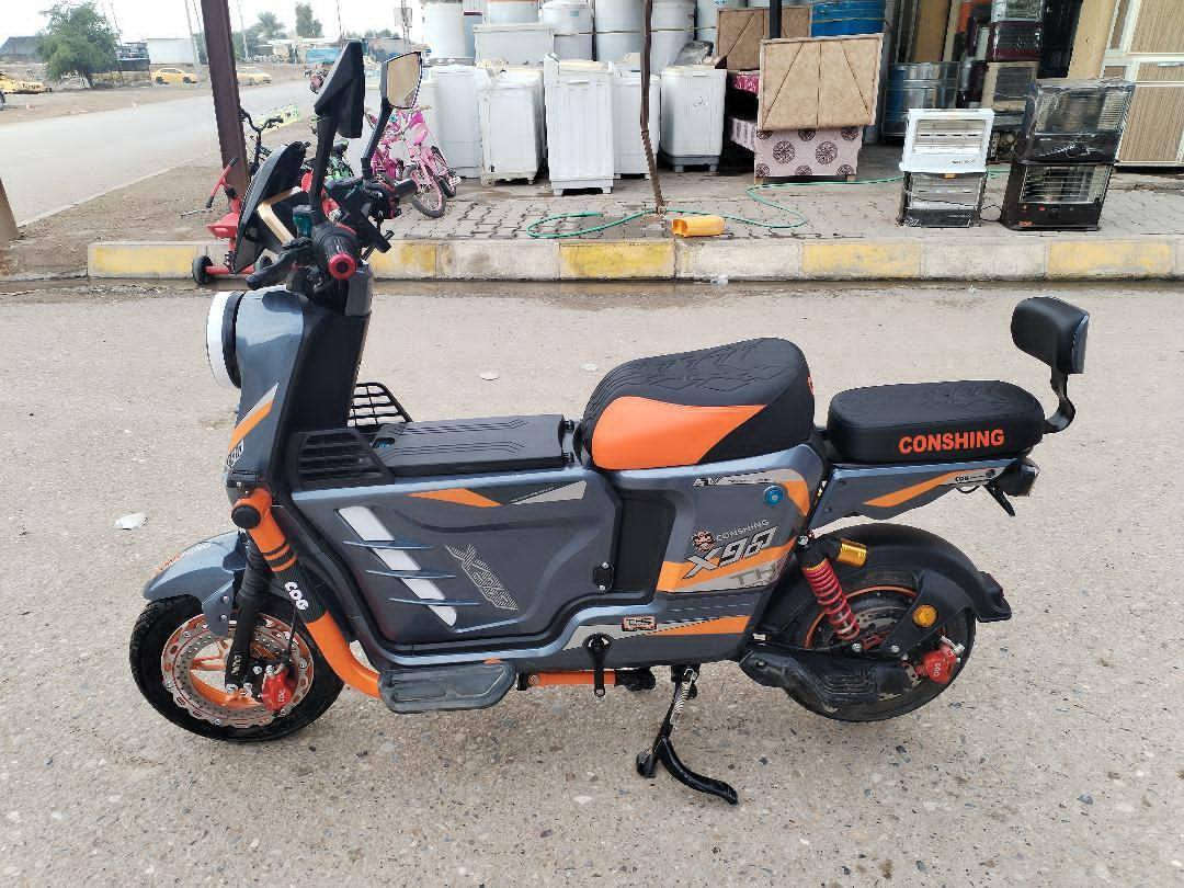 دراجة اسمهة X900 جديدة 2025نضيفة بعدها جديدة مكاني دلعباس هذا رقمي *********** السعر 650وبيها مجال
