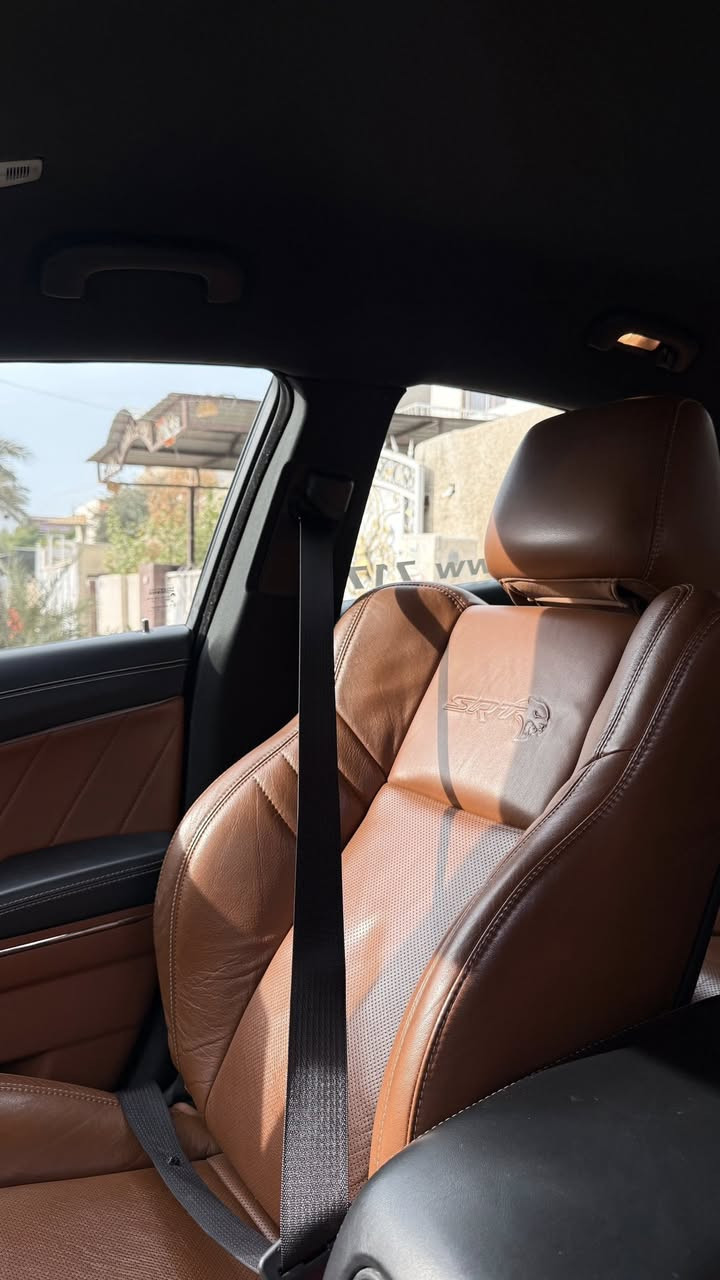 السلام عليكم سيارتي هيلكات للبيع
هيلكات موديل ٢٠٢٢ وارد كندي السيارة كلين تايتل
مبرمجة ومطلعة اكثر من 750hp بوضع السيفتي
عليها جكات كات باك 
كزوزست بورلا اتاك وشاد عليه بوابات تسد الصوت وتفتح براحتك
شوتة JLT مفتوحة
ستريس بار من امريكا ديزاين خاص ماعتقد اكو مثلة هنا
دركة جليبريك كنتارا
ويلات كنك ديتونا وعندي الويلات البيض مالتها الاصليات
ولف حماوة
لدات داخلية
وبعد شغلات ماتذكرهن صراحة
كشنات ميموري وتدفئة وتبريد الخ..
سعرها 65000$ وبيها مجال بسيط
هذا رقمي ***********
