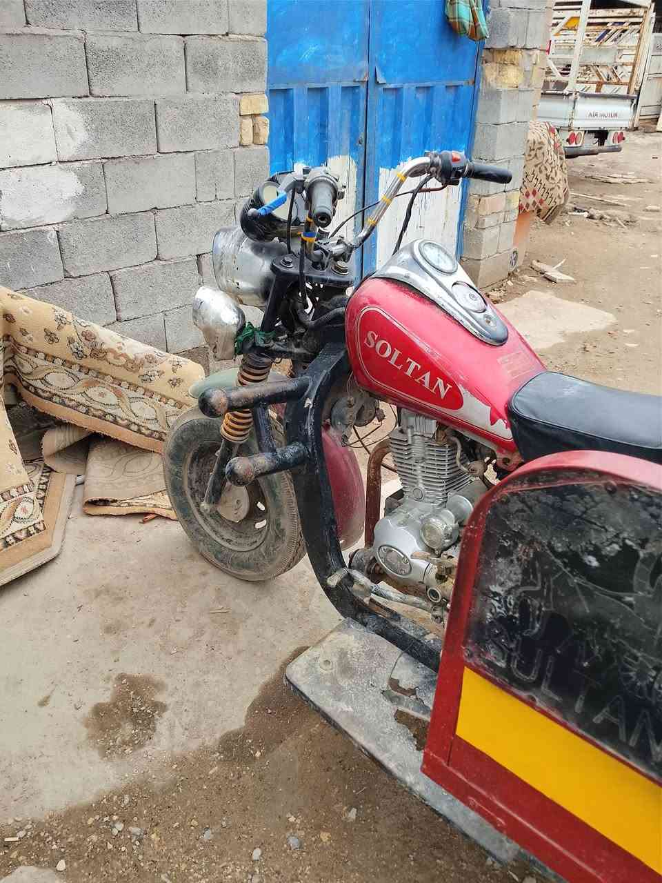 ستوته سلطان للبيع محرك جديد ستوته نضيفه ومكفوله رقم الهاتف موبايل*********** العنوان ميسان حي الوحده الاسلاميه
