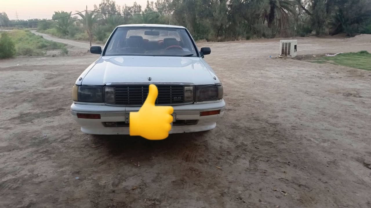 سلام عليكم سياره للبيع هارتوب   محرك وكير مكفولات موديل 90 رقمها  واسط   تخم تاير مكفوله من كصه ***********
