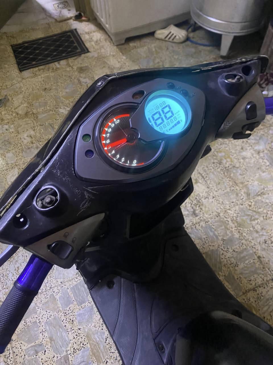 سكنس فحل للبيع فقط
مكينه مجفته جديد مكفوله من كلشي دشبول شغال كهربائياتها كلها شغاله بس يرادله شويه ترتيب مكاني بغداد العبيدي ***********
