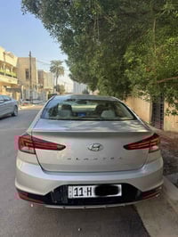 هونداي إلنترا 2020 خليجي رقم بغداد (الإنكليزي) الحالة: نظيفة جداً المس...