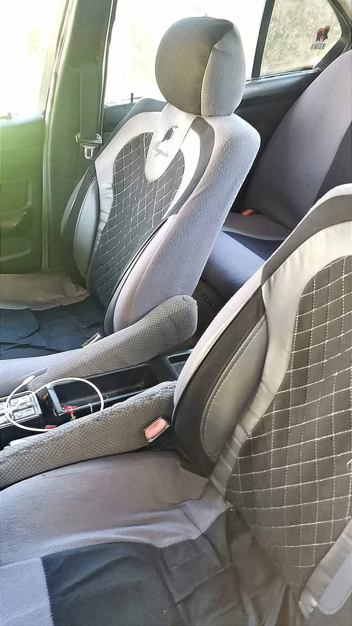 السلام عليكم بي ام 525بيع مستعجل
السياره نضيفه بس التصوير ضالمها
محرك فل فحص نينوى صاحبها الشرعي موجود
كير اوتماتيك كير ومحرك شرط السعر 30 وبيها مجال وترهم مقدمه


**إذا كنت صاحب هذا الإعلان وتريد حذفه لأي سبب، رجاءا أرسل رسالة إلى الدعم الفني**