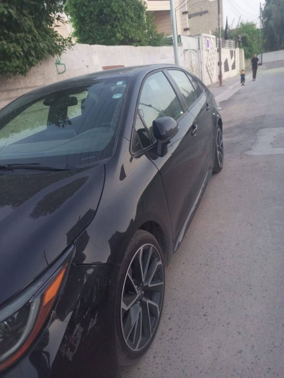 كورلا 2020 لون اسود وارد امريكي ضرر قبق الجنطه مواصفات SE ماشيه 96 كم بيع مستعجل المكان بغداد الرقم ***********
