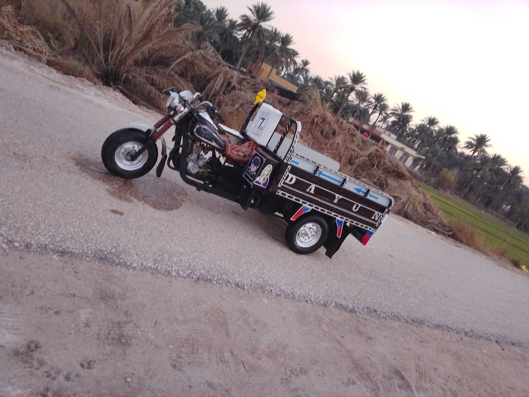 السلام عليكم ستوتة دايون للبيع  اوراق اصولي  محرك 20  اكسن جديد ركبة وشاصي مكفولات  بدي مابي خياس تأير جديد الستوتة مال جناي جاهزة السعر 850 وبيه مجال العنوان بابل الحمزة الغربي ***********
