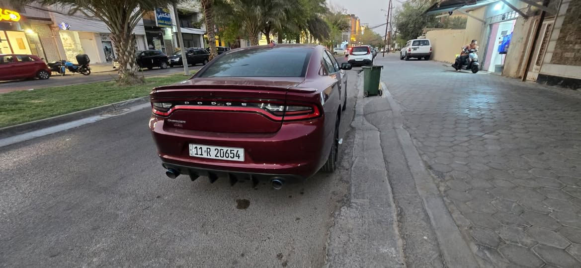 السلام عليكم جارجر للبيع مديل 2020 sxt plays حادث فقط بارد بالجاملغ بدون صبغ جاهزه من كلشي كشنات جلد
ماشيه 70ml رقم بغداد بسمي المكان كربلاء 
السعر 238 
***********
***********
مكلف بالنشر فقط اتصال
