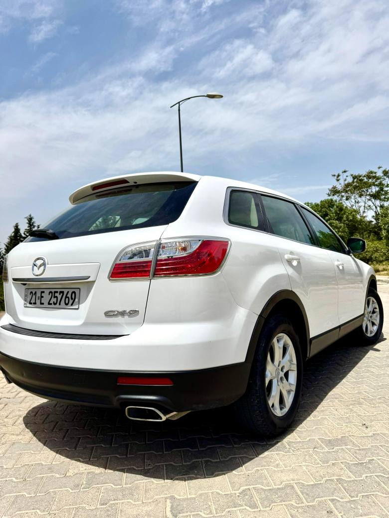 MAZDA {CX9 2012 V6}خلیجی
بەناوی خودای گەورە
خلیجی سفری شه ریکه { CX9 2012 } مازدا
فول فول مواسه فات سلاید سێ ڕیز کوشن ته برید
مه رکه زی و شاشه و کامێره ته حدید سورعه سوکان ڤۆلیوم لاید لیدو عه ده سه
سه یاره که بێ مه سره فه مه کینه و گێڕی به شه رت نه کراوه ته وه وه کو شه ریکه ماوه ته وه
  ١٨٣٠٠٠ کم ڕۆشتووه
سه نه وی  تازه یه تا ٢٠٣٠ به ناو خۆمه وه یه
   سۆنه ریم داناوه دوو پارچی بویاخه بێ ناو گرتن
( *********** ) اسیا
( *********** ) کۆڕه ک السليمانية, العراق
