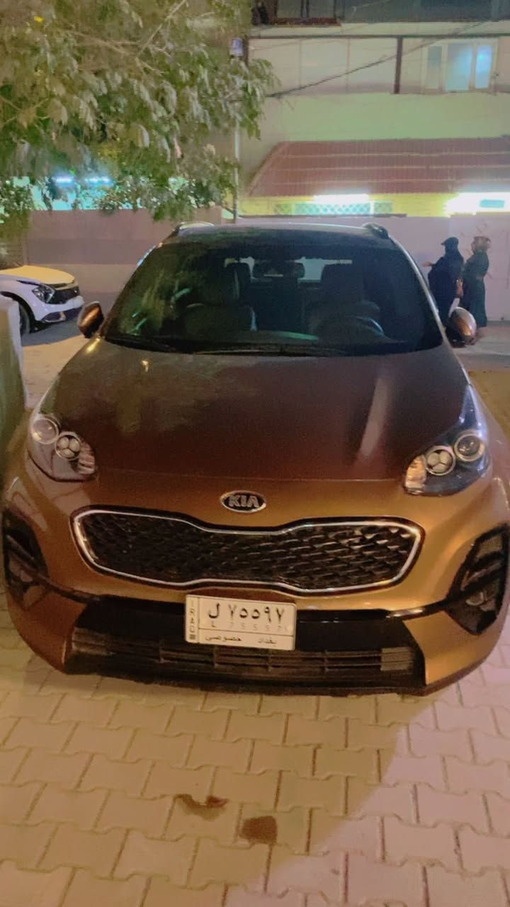 النوع سبورتج
مديل20
ماشيه60الف
السعر17الف دولار
وارد امريكي
ضرر دعاميه
مكان كرادة
تلفون***********
المواصفات S واحد على واحد

