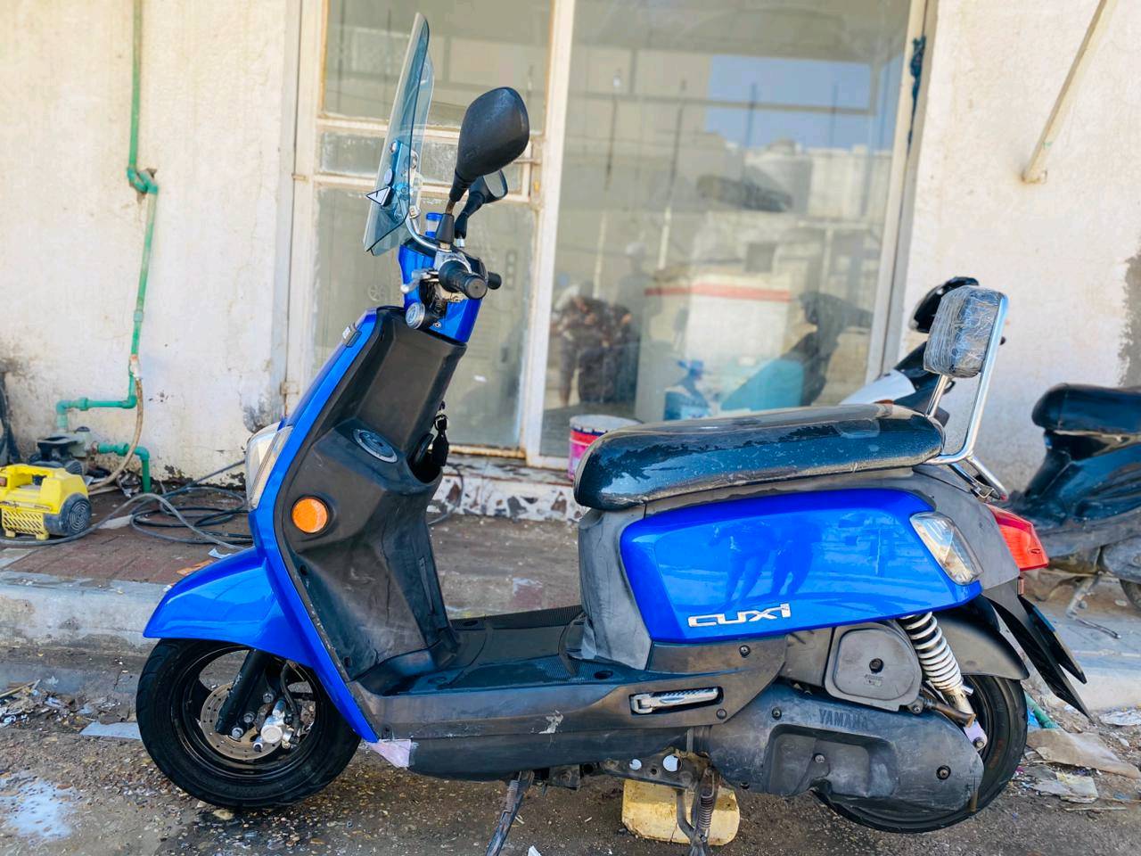 ماكس بوليسي مسطره دراجه حاويه  نوزل مو كابريته موديل ٢٠١٤ دشبول الكتروني
عنوانها السماوه حي التاميم 