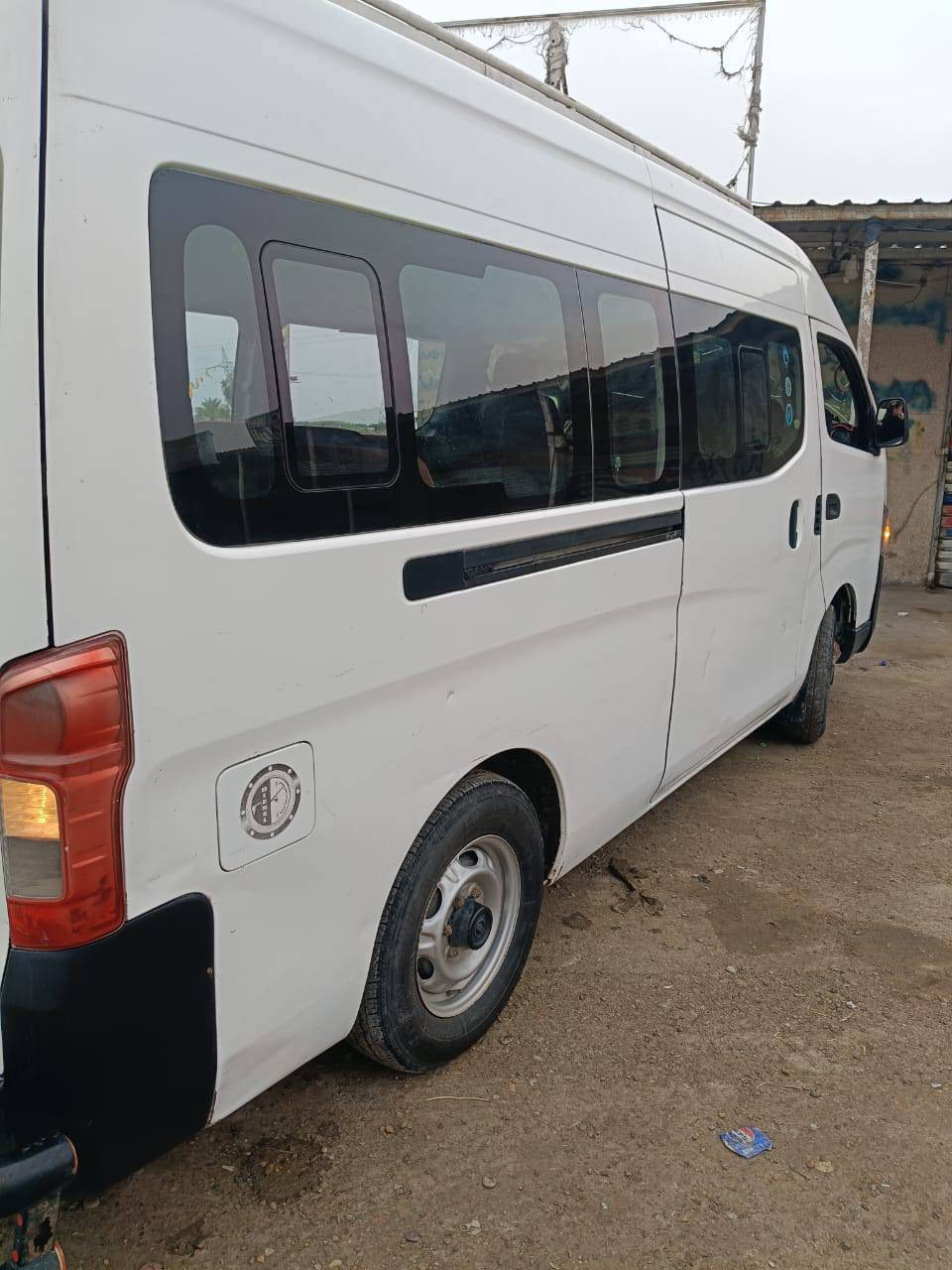 السلام وعليكم
نيسان لبيع 2019  رقم بغداد انكليزي بيها طخه بل صفحه طويله مصالحه وبيها بل يمنا طخه شويه ومبدل بيها لباب ليمين مال لصدر ومبادله الجنطه وبيها سونار موجود جديد السعر 195 بيها مجال  لمكان بغداد العامريه 
اقرا المنشور واتصل 
*********** يوجد واتساب
