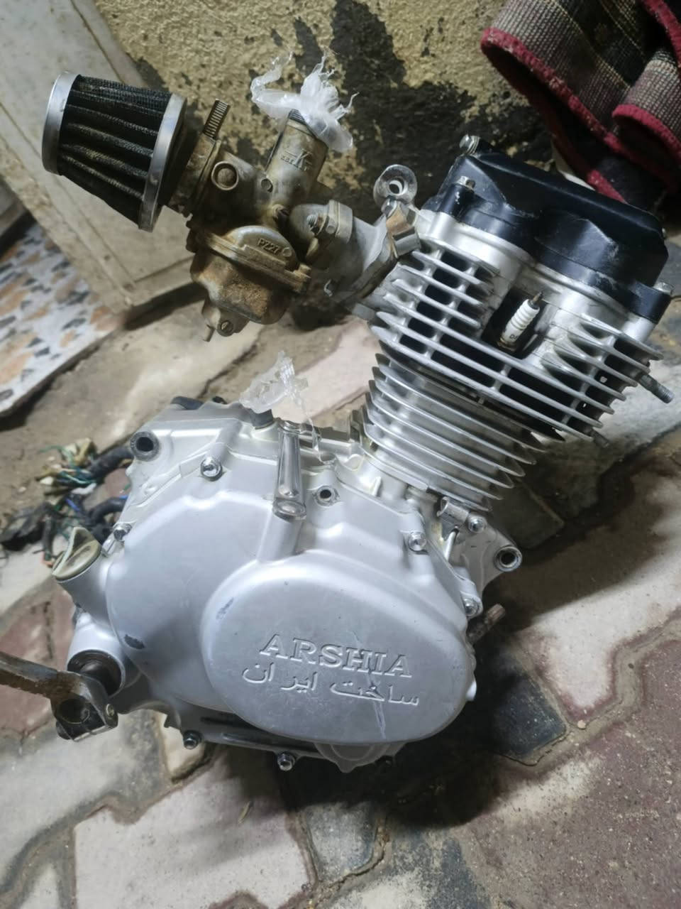 طبله اماي ب١٠ هيه والبنز مال تفصيخ جديده وفافونه مال سكان ب٥  شوت زوج ب٥ كاملات جدد مكاين وحده سونك نضيفه كلش بدون بخار بيهه بس صوت تفيلس شرط شلعه ومعدل ونضافه ب١٠٠  ومكينه تايكر هم شلعه معدل ونعومه وبيهه ضفيره كامله كبل شد هم. ١٠٠ اللي يعجبنه يتصل او يراسل واتساب ***********
