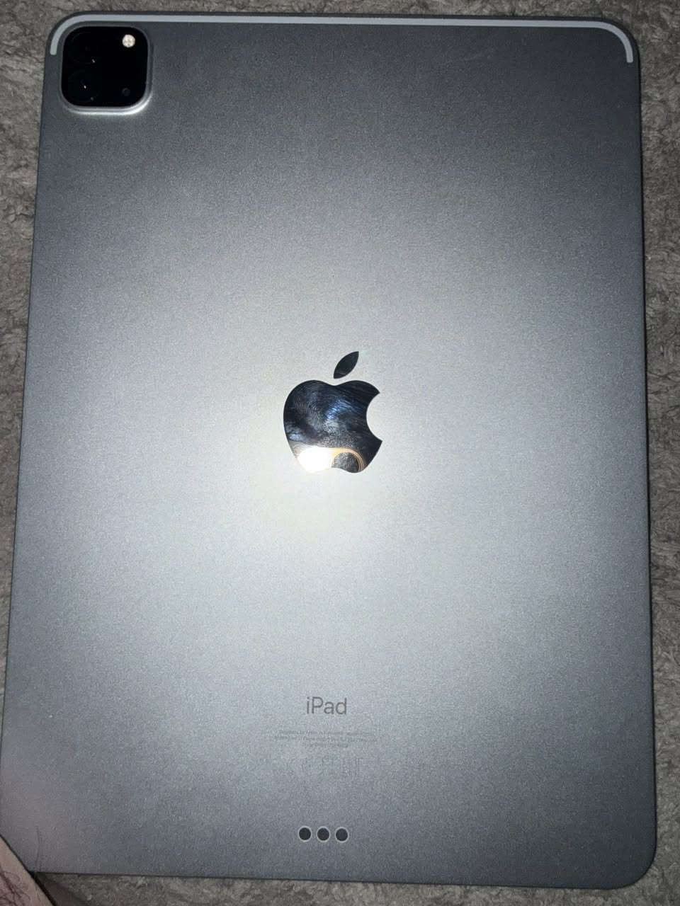 سلام عليكم
للبيع ايباد 11 M2 ذاكره 512 مسويله تخطي 

حط سعرك واني اجاوبك


**إذا كنت صاحب هذا الإعلان وتريد حذفه لأي سبب، رجاءا أرسل رسالة إلى الدعم الفني**