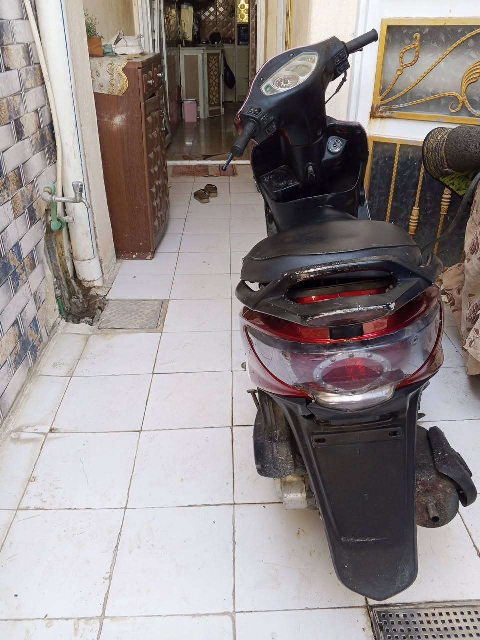 سلام عليكم كامكو جي فور مجفتة مرة وحدة دراجة حلوة سعرهة 350 محتاج فلوس وريد ابيعه  الدراجة ما بية شي
مكاني نجف الاشرف حس القدس ***********
