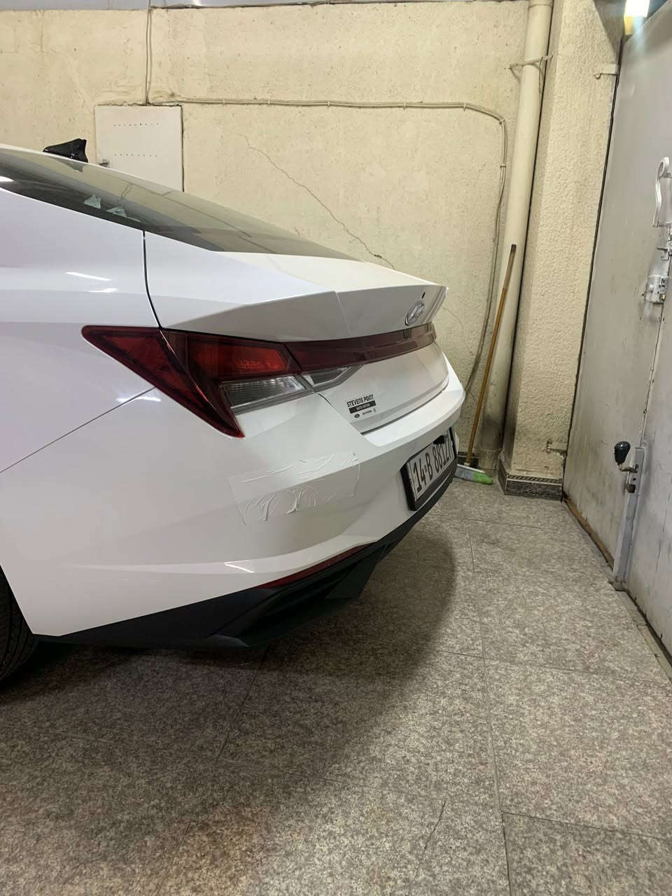 السلام عليكم
هونداي النترا 2023
Sle 
عينه ديجتل  رادار 360
بصمات 2
رادارات 360
ماشيه 30 الف 
سياره جديده انه متسود ومرقمه بأسمي تحويل مباشر 
حادثه بس بند  قطعه وحده نفسه مصلح ولباقي كفاله وبيه خسفه بسيطه بلداير 
كفاااااله (شاصي لغد كير مكينه )
مكان السياره بالبصره قبله 
الشراي يتصل ويدلل 
*********** واتساب اتصال 
ويلاته الاصليه موجوده
