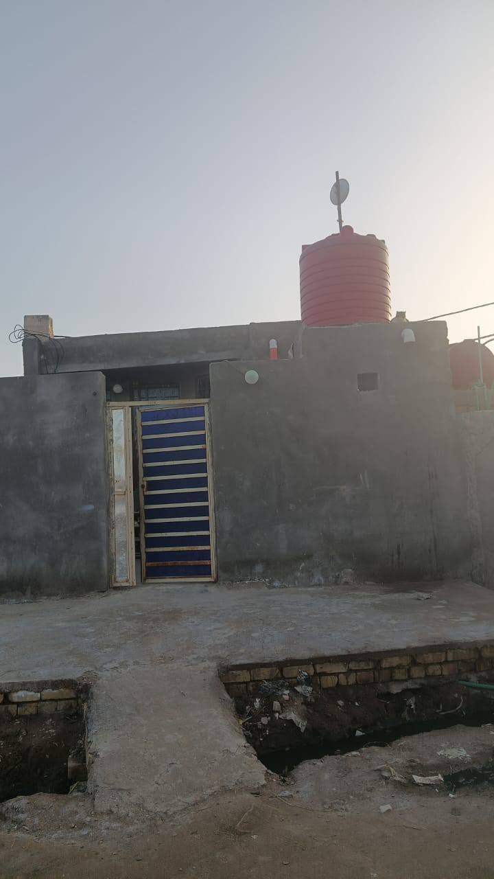 السلام عليكم
بيت زراعي للبيع مساحة 100 m.بناء جديد مكانه الحي العسكري نهاية شارع الصب قرب مولدة ياسر وقرب محلات مطشر الخويلدي
--الأتصال \***********
