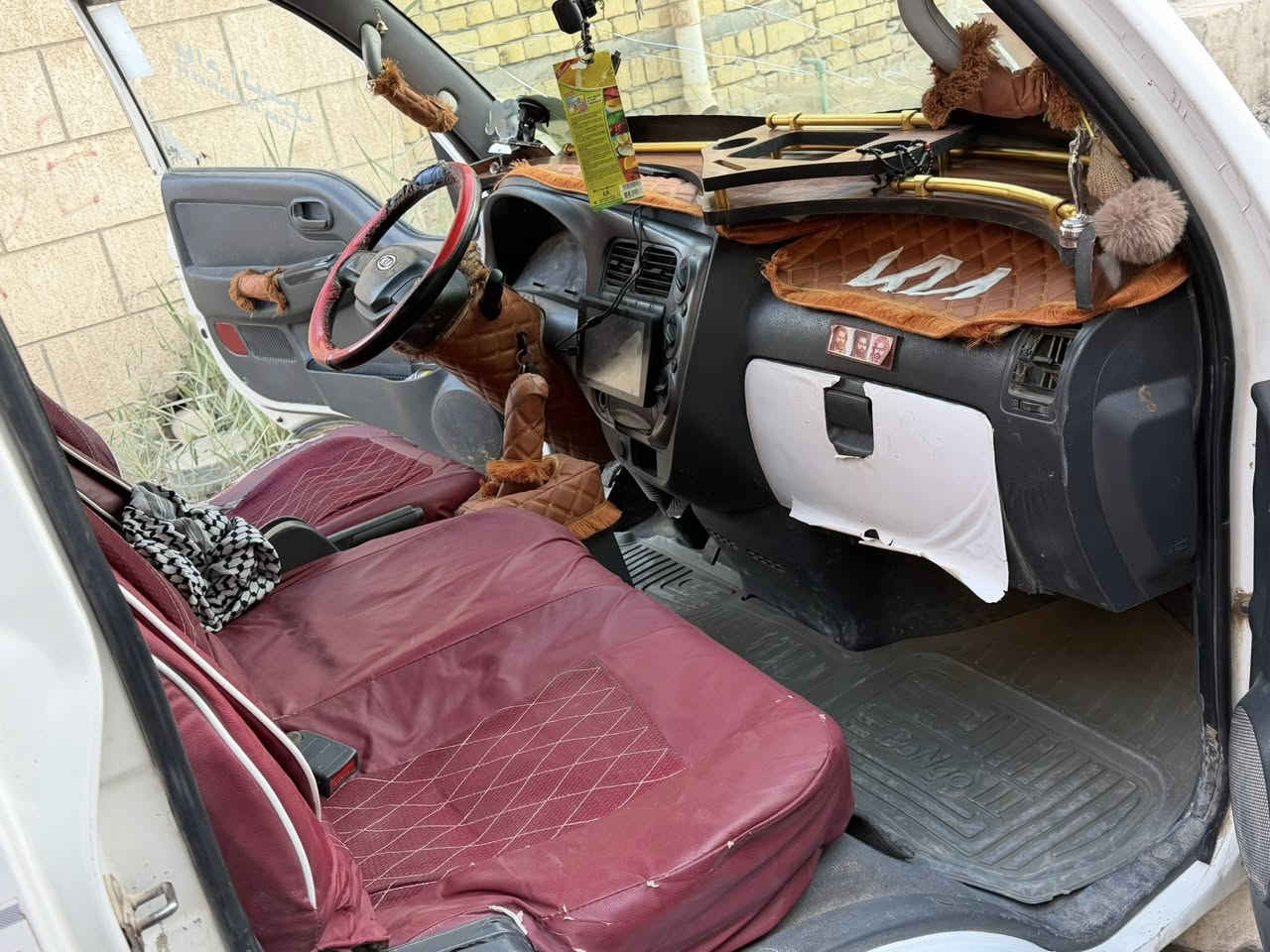 كيا بنگو موديل 13سياره جاهزه رقم دولي مكينه كير تبريد شاصي رقم شاصي كفاله بيه الدوس ورباع الباب معمره بيه رش صبغ جماليه فقط بدون معجون تخم تاير جديد حداديه جديده بيه المشط ها نص عمر رقم بصرى استفسار ***********ذي قار الشطره
